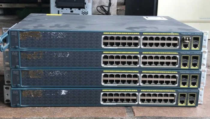 Switch Cisco 2960 24 Pc s 24 portas Poe top em Promoçao