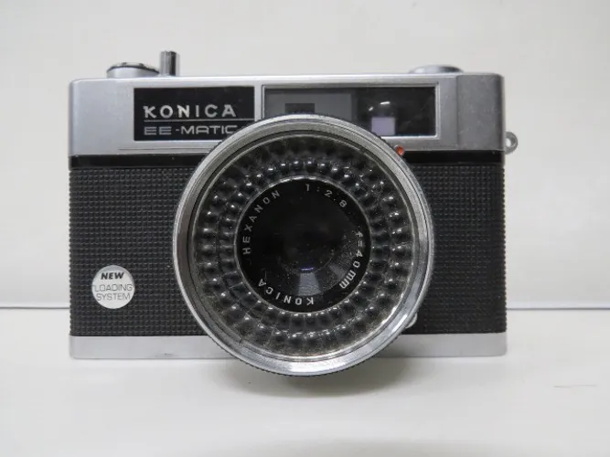 Câmera Fotográfica antiga - Konica EE- Matic