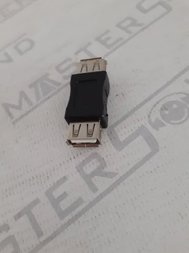Adaptador usb.  Fêmea X fêmea. Novo.
