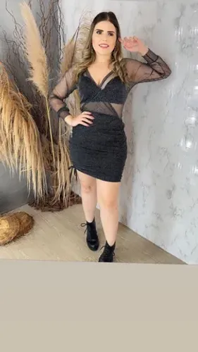 Vestido brilhoso 