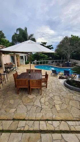 Casa de 04 suítes com Piscina em Geribá Búzios para Temporada