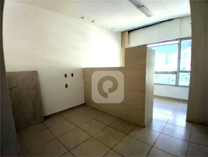 Sala em excelente localização- 30m² Tijuca