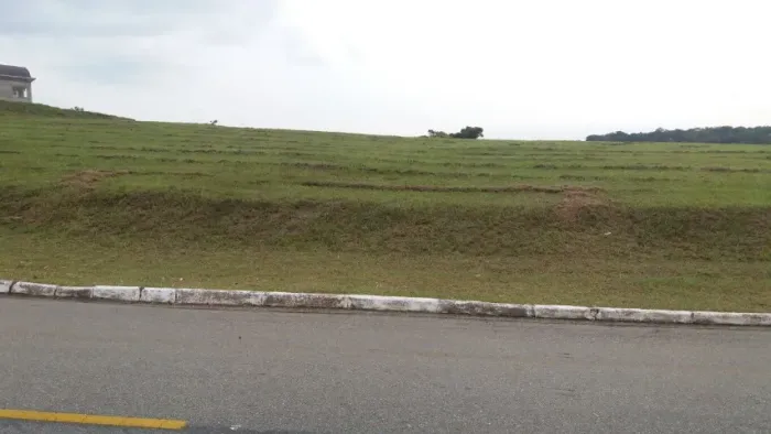 Oportunidade Lindo Terreno no Condomínio Reserva Altos do Catagua