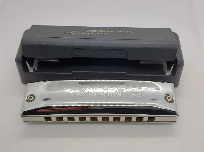 Harmônica Hohner Meisterklasse 580 MS em dó em excelente estado