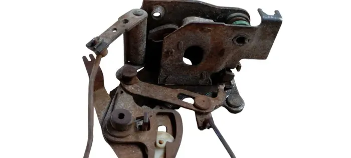 Fechadura Traseira Direita monza 1982 -1996 