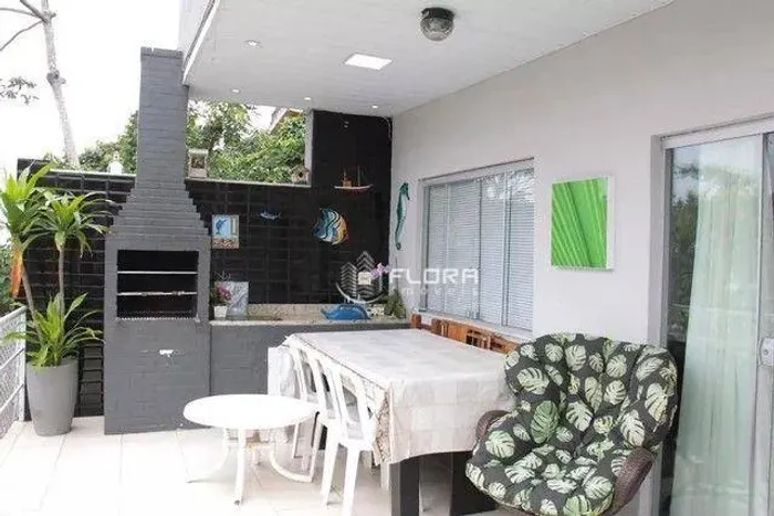 Casa à venda, 240 m² por R$ 2.000.000,00 - São Francisco - Niterói/RJ