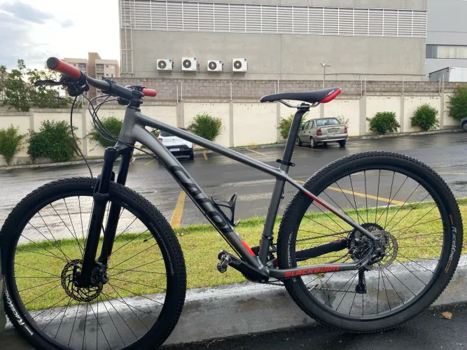 MTB Caloi Black Burn Tambho 17 Aro 29