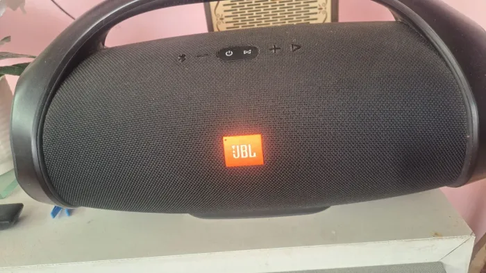 Caixa de som Bombox JBL