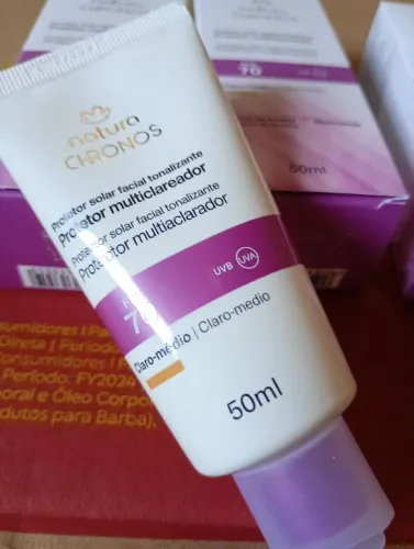 Protetor multiclareador FPS70 claro médio 50ml