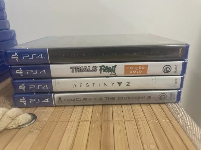 Lote kit 4 jogos PS4 Lacrados