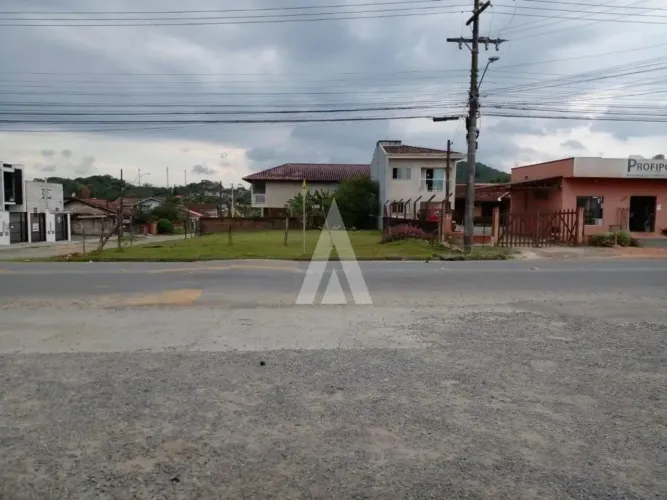 Terreno a venda com 533,54 m² no bairro Floresta por R$ 550.000,00