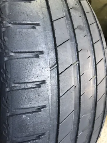 Pneus 235/55/19 michelin por 350$ seminovo instalado