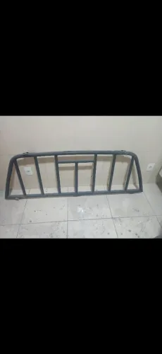 Grade de proteção do vidro vigia(traseiro) da Silverado