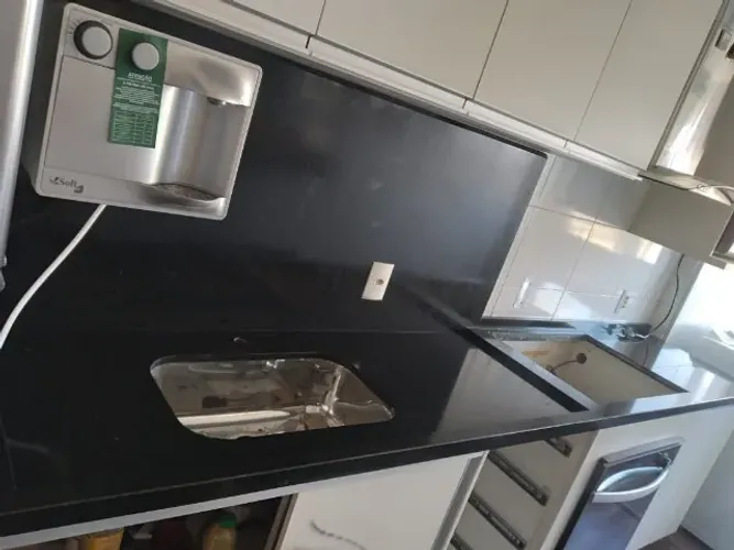 Bancadas em granitos e mármores