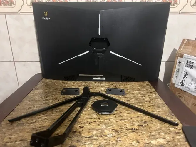 Monitor curvo husky hailstorm 31.5 pl (leia a descrição)