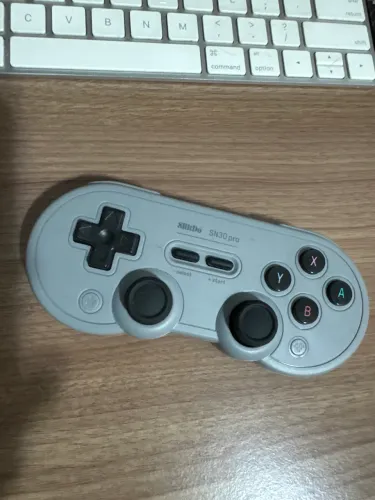 Controle 8BitDo SN30 Pro
