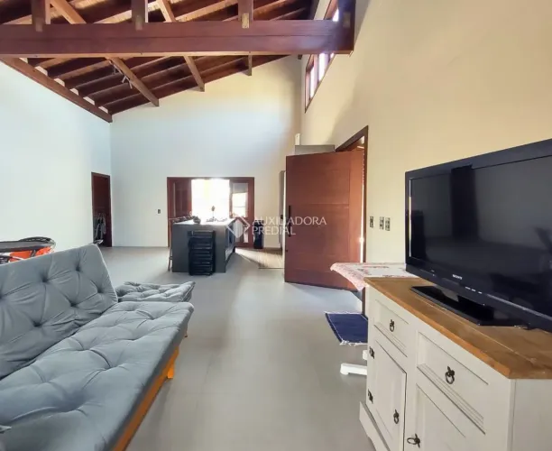 Excelentes Casa FINANCIÁVEL na Praia da Pinheira