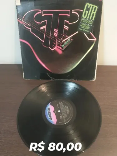 Discos de vinil valores nas fotos