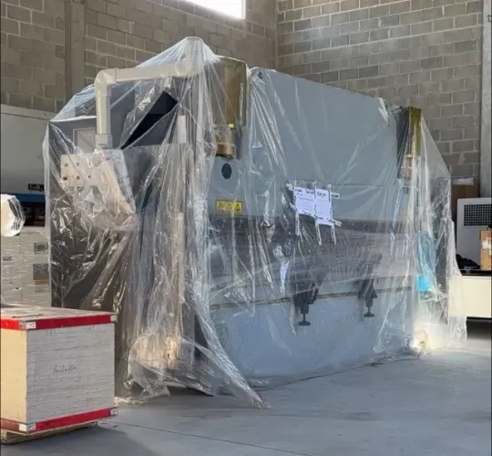 Prensa Dobradeira Hibrida CNC 4-Eixos SMART B32135
