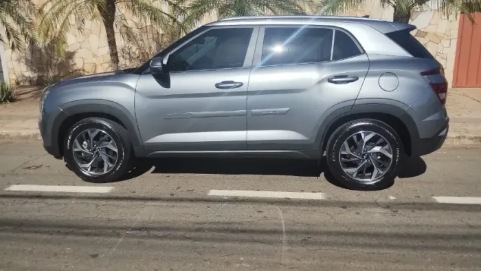 Hyundai Creta Limit. Safety 1.0 TB 12V Flex Aut. 2025