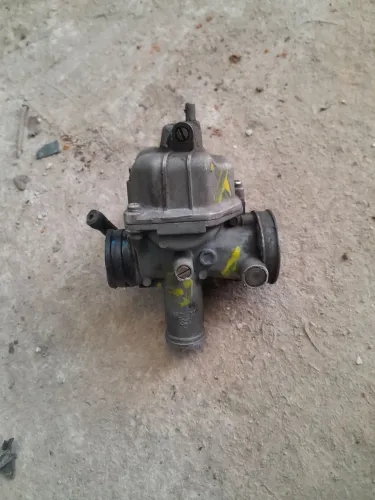 Carburador da Suzuki yes