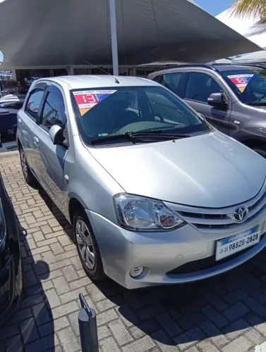 Toyota Etios XS 1.3 Flex 16V 5P Mec. 2013
