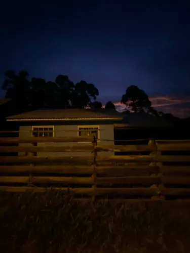 Aluga-se casa na praia do Rosa Por R$1.000 a diária (por dia)