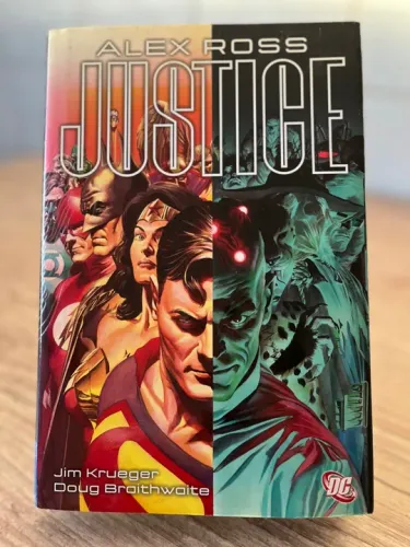 HQ Justice, de Alex Ross (em inglês)