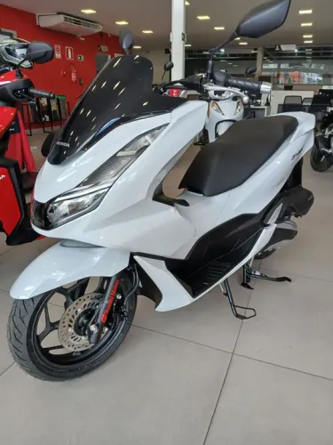 Honda PCX 160 - Branca - Impecável