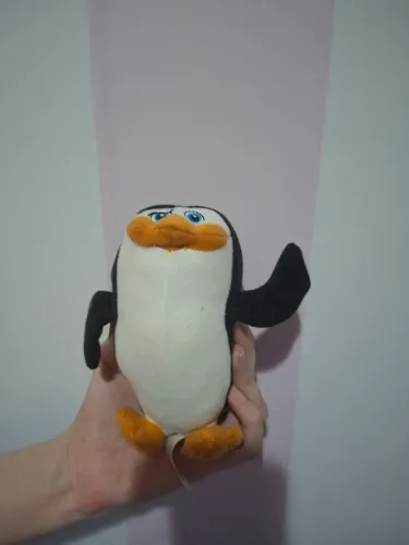 Pelúcia dos Pinguins de Madagascar do McDonalds