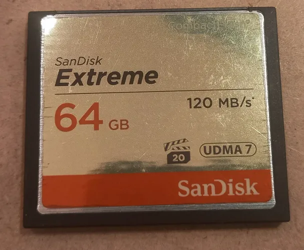 Cartão de Memória SanDisk Extreme 64GB