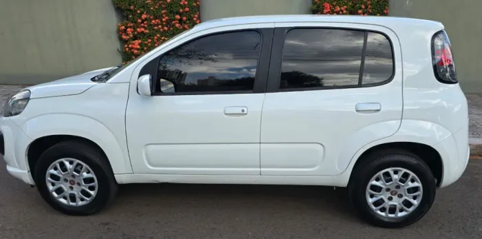 Fiat Uno Drive 1.0 Flex 6V 5P 2019