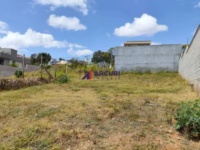 Lote 490 m² Belvedere (BH) - Locação