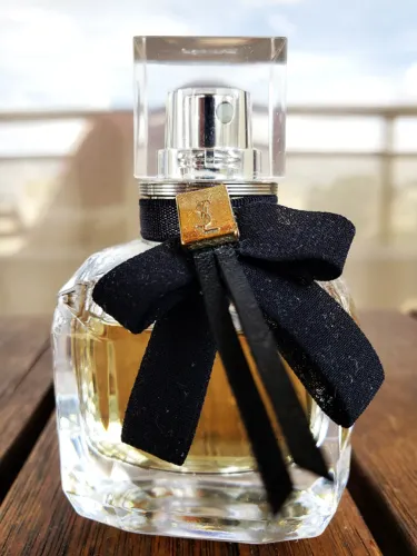 Perfume Feminino Yves Saint Laurent Mon Paris Eau de Parfum 30ml