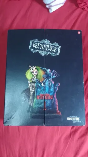 Monster high Beetlejuice skullector