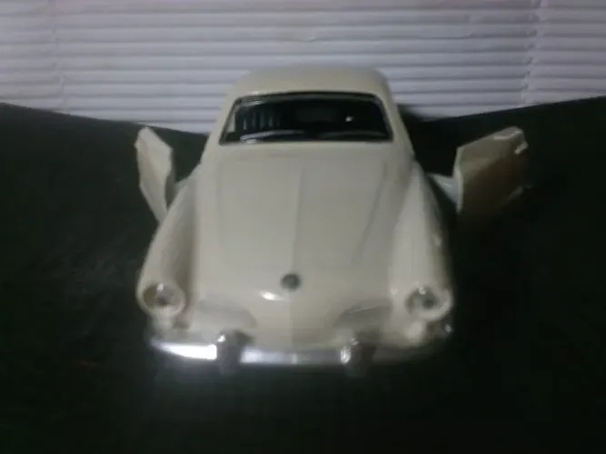MINIATURA VW Karmann Ghia 1962 - História Dos Carros Brasileiros