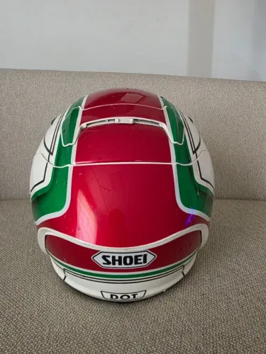 Capacete Shoei 
