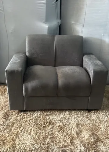 Sofás de 2 lugares a pronta entrega