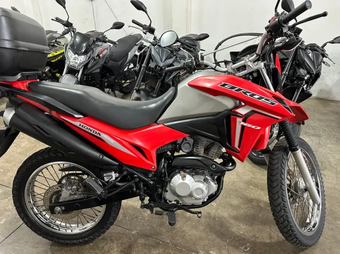 BROS ESDD(GONÇALO MOTOS) já emplacada e transferida 2025