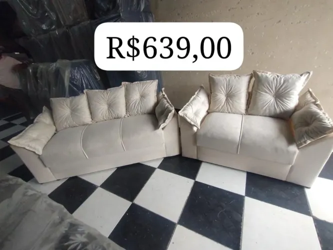Sofá 3 lugares novo - R$639,00