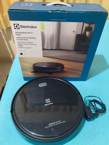 Vendo este Aspirador de pó (robô)