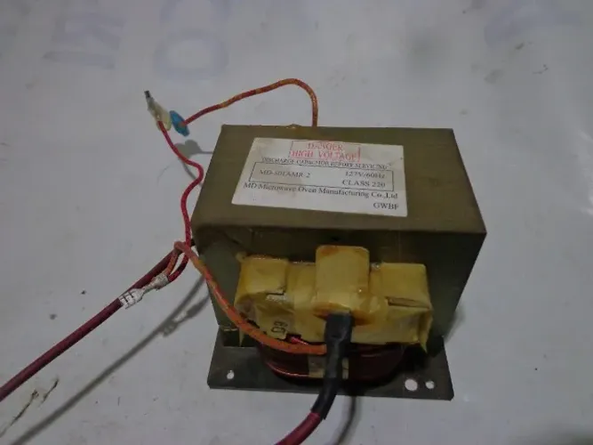 vendo transformador de alta tensao microondas 127 v