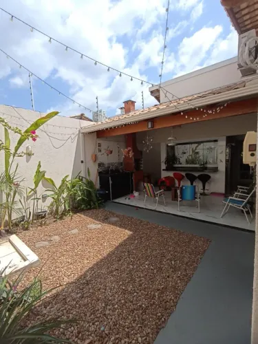 URGENTE, VENDO BELÍSSIMA CASA COM 3 SUITES, ALTO PADRÃO, AV. MINAS GERAIS, MARABÁ-PA.