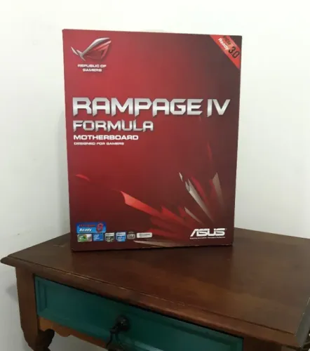 Placa Mãe Asus Rampage Iv Fórmula Seminova (leia bio)