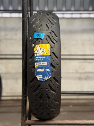 Pneu Michelin Road 6 150/70-17 Tiger 800 Tiger 900/Bmw GS850 GS750 GS310/V-Strom 650 800