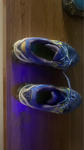 Tênis asics kinsei 5