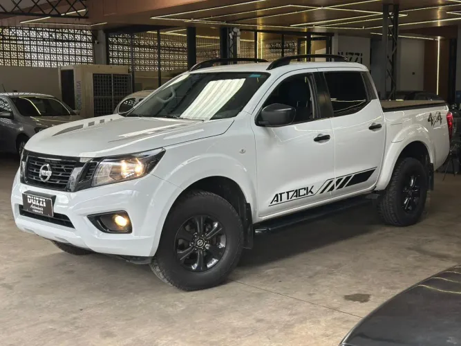 Nissan Frontier Plati. CD 2.3 Bi-TB Dies.aut. 2021