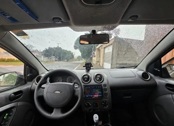 Ford Fiesta Street/ Action 1.0 8V 5P 2004