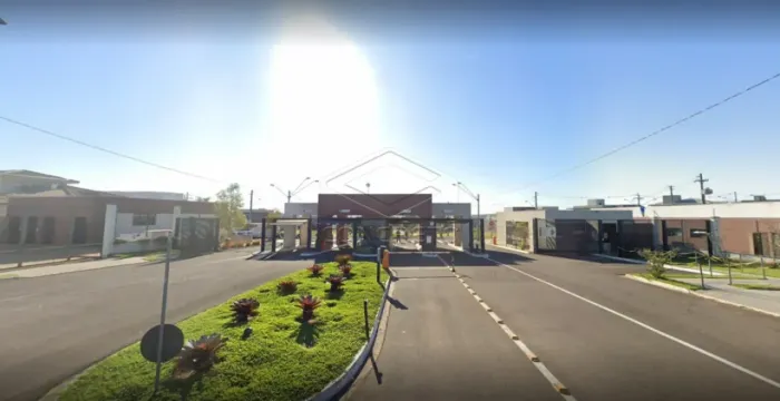 Excelente lote de esquina no TAMBORÉ