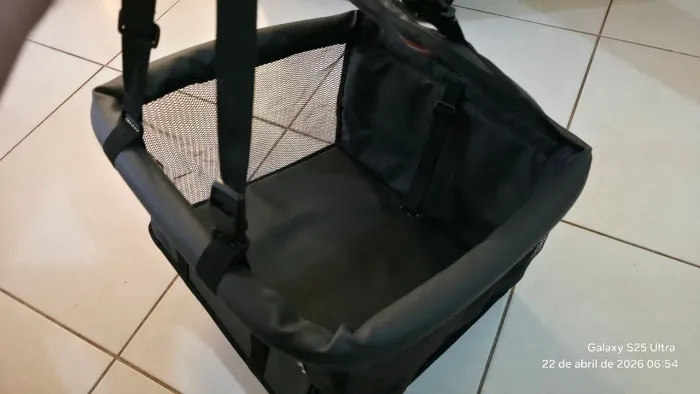 Cadeirinha para transporte PET carro